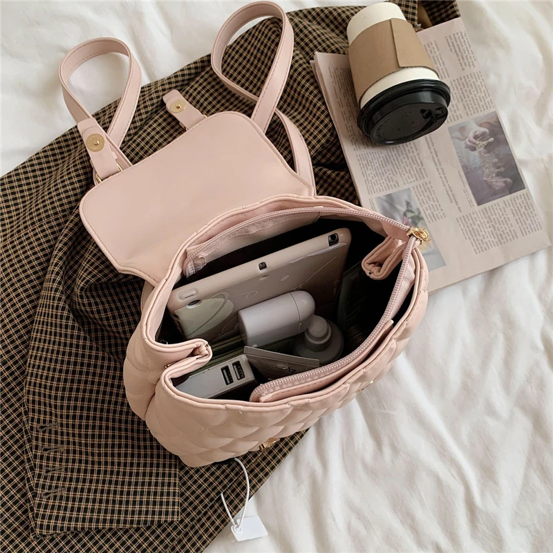 Spring Trend Stylish Quilted Backpack For Women Unique Design Plaid Book Bags For Teenager Girls High Quality Travel Bags 2021
Spring Trend Stylish Quilted Backpack For Women Unique Design Plaid Book Bags For Teenager Girls High Quality Travel Bags 2021