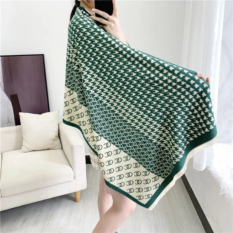 Women Cashmere Scarves Shawls Wraps Female Pashmina Warm Thick Blanket Plaid Scarves Printed Lady Echarpe Bufanda 
Women Cashmere Scarves Shawls Wraps Female Pashmina Warm Thick Blanket Plaid Scarves Printed Lady Echarpe Bufanda