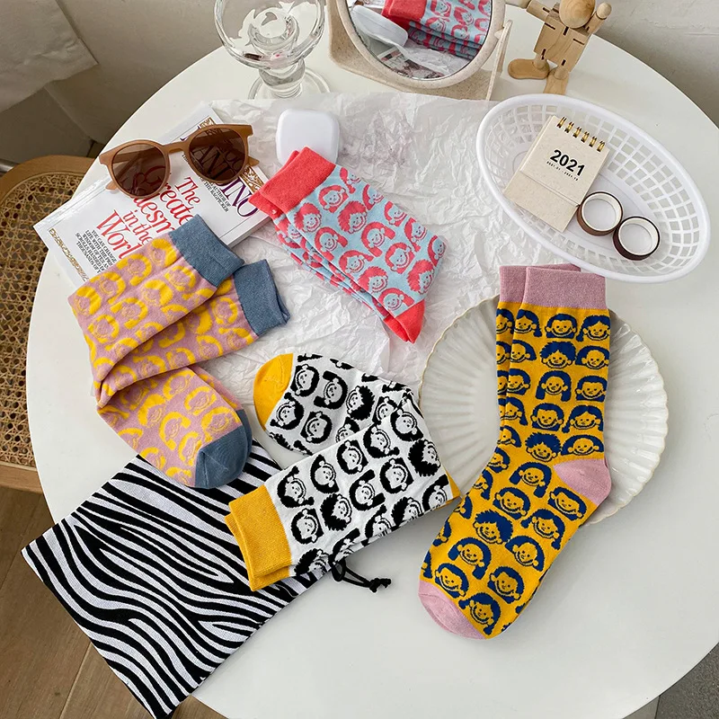 New Women's Funny Socks Men's Socks High Cotton Fashion Harajuku Cute Kawaii Print With Cute Boy Girl Portrait
New Women's Funny Socks Men's Socks High Cotton Fashion Harajuku Cute Kawaii Print With Cute Boy Girl Portrait