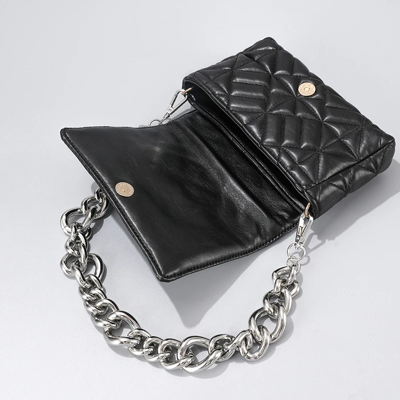 Luxury Brand Silver Chain Shoulder Bag for Women Soft Pu Leather Armpit Retro Small Square Bag Top Quality fashion women handbag 
Luxury Brand Silver Chain Shoulder Bag for Women Soft Pu Leather Armpit Retro Small Square Bag Top Quality fashion women handbag