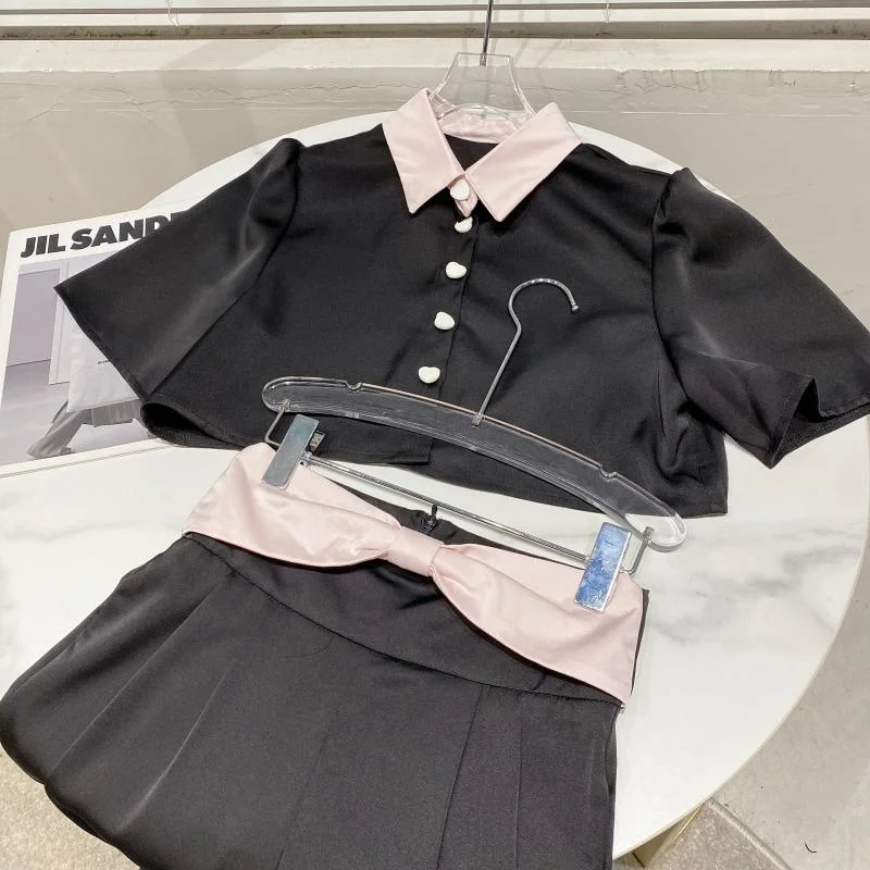 Love Button Contrast Mercerized Cotton Jacket + Wide Leg Pants Two Piece Set 2021 Summer New Small Fragrance Outfit
Love Button Contrast Mercerized Cotton Jacket + Wide Leg Pants Two Piece Set 2021 Summer New Small Fragrance Outfit