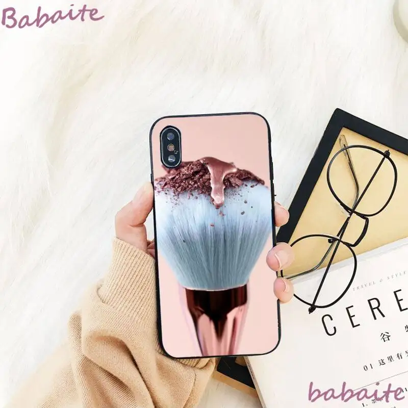 Babaite Girl Make up Brush Cosmetic bag Phone Case For iPhone 8 7 6 6S Plus X XS MAX 5 5S SE XR 11 11pro promax 12 12Pro Promax
Babaite Girl Make up Brush Cosmetic bag Phone Case For iPhone 8 7 6 6S Plus X XS MAX 5 5S SE XR 11 11pro promax 12 12Pro Promax
