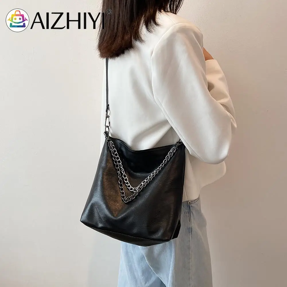 Fashion Women PU Solid Color Chain Messenger Bag Casual Shoulder Handbag Fashion Cell Phone Crossbody Messenger Bag
Fashion Women PU Solid Color Chain Messenger Bag Casual Shoulder Handbag Fashion Cell Phone Crossbody Messenger Bag