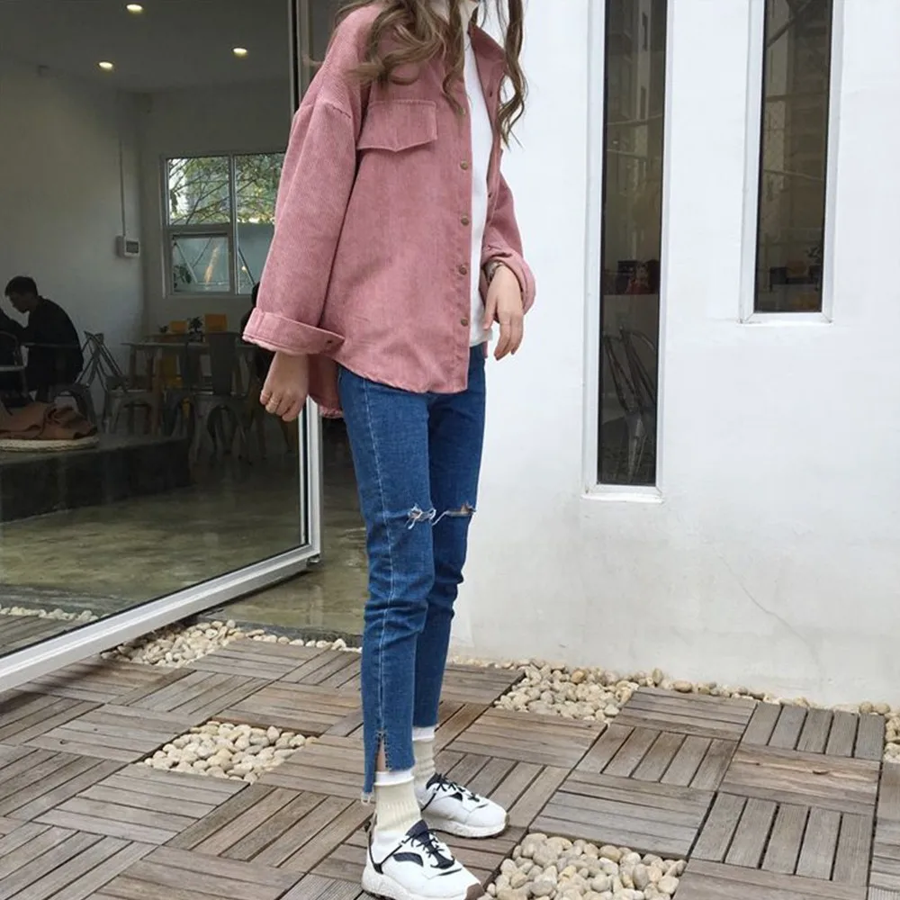 Vintage Corduroy Blouse Women Solid Batwing Sleeve Turn-Down Collar Loose Elegant Fashion Button Up Shirt Blouse Top Cardigan
Vintage Corduroy Blouse Women Solid Batwing Sleeve Turn-Down Collar Loose Elegant Fashion Button Up Shirt Blouse Top Cardigan