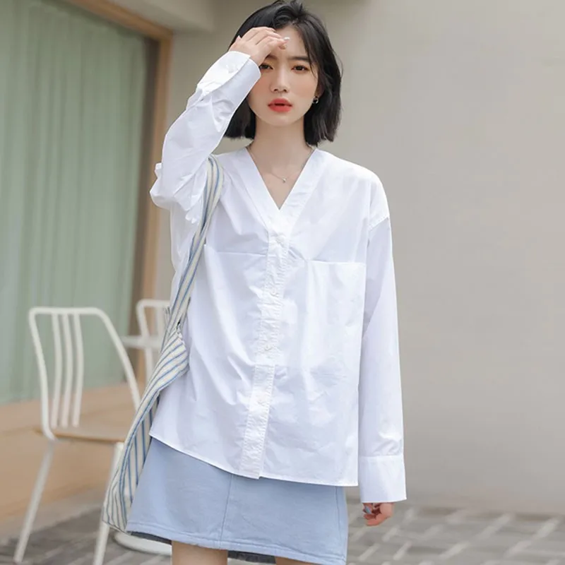 Women Cotton Long Sleeve Shirts New Arrival 2021 Spring Korean Simple Style V-neck All-match Loose Office Lady Elegant Tops W076
Women Cotton Long Sleeve Shirts New Arrival 2021 Spring Korean Simple Style V-neck All-match Loose Office Lady Elegant Tops W076