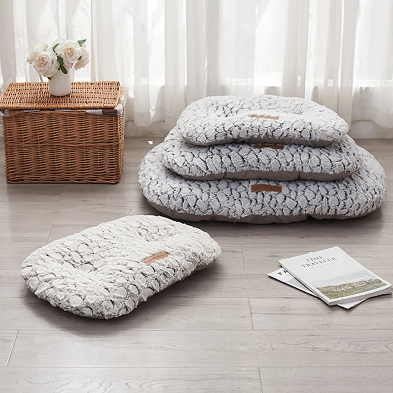 Dog Pad Removable And Washable Pet Pad Autumn And Winter Keep Warm Thicken Doghouse Deep Sleep Pets Supplies Breathable Nest Mat
Dog Pad Removable And Washable Pet Pad Autumn And Winter Keep Warm Thicken Doghouse Deep Sleep Pets Supplies Breathable Nest Mat