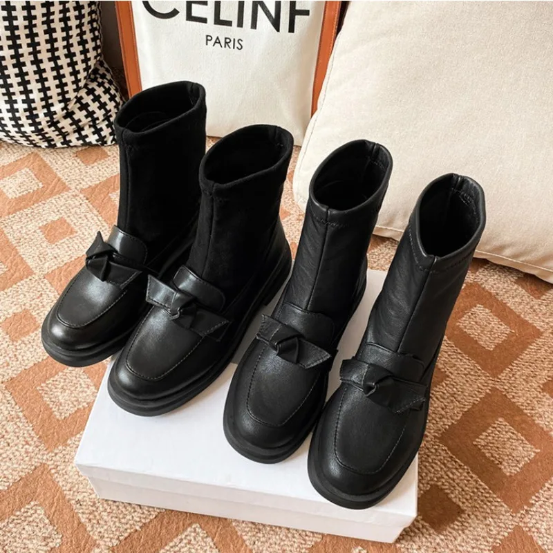 2021 Winter New Boots Woman Ankle Boots Low Heel Female Non Slip Women Shoes Bowknot Cute Casual Ladies Black Warm Work Booties
2021 Winter New Boots Woman Ankle Boots Low Heel Female Non Slip Women Shoes Bowknot Cute Casual Ladies Black Warm Work Booties