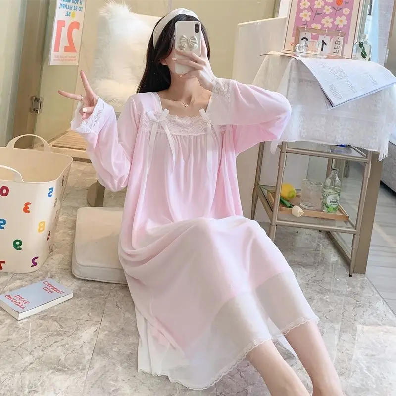 Princess Sleepwear Night Dress Women Spring Fall Mesh Long Sleeve Robe Peignoir Fairy Vintage Victorian Nightgown Lolita Nightie
Princess Sleepwear Night Dress Women Spring Fall Mesh Long Sleeve Robe Peignoir Fairy Vintage Victorian Nightgown Lolita Nightie