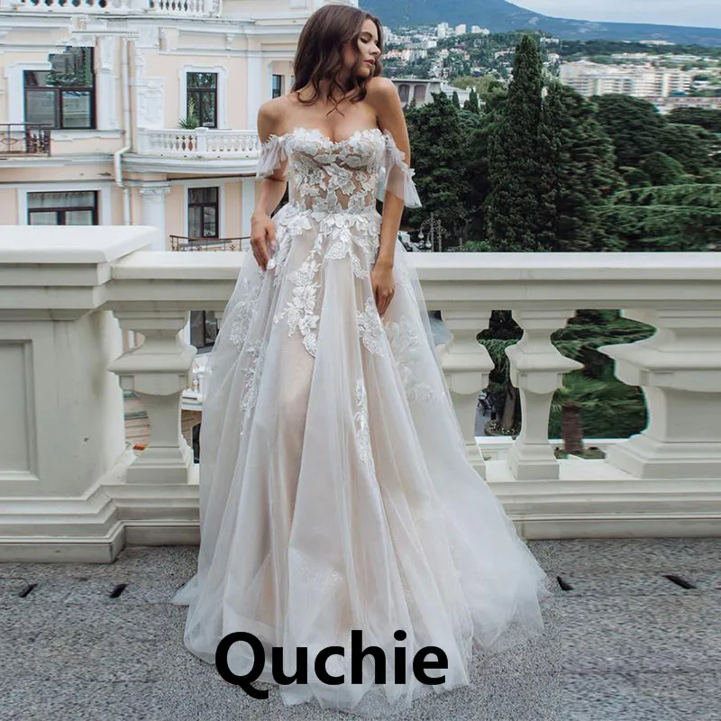Off the Shoulder Wedding Dress Applique Illusion Bodice Dubai Arabic Abiti Da Sposa Beach Bridal Dress Plus Vestido de Noiva
Off the Shoulder Wedding Dress Applique Illusion Bodice Dubai Arabic Abiti Da Sposa Beach Bridal Dress Plus Vestido de Noiva