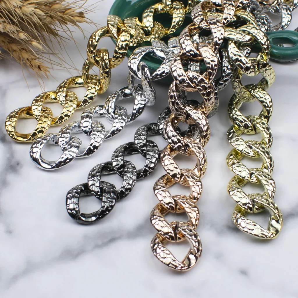 20*31mm Metal Color Acrylic OpenThree-dimensional Pattern Link Chain for Jewelry Necklace Bracelet Making DIY Bag Decoration
20*31mm Metal Color Acrylic OpenThree-dimensional Pattern Link Chain for Jewelry Necklace Bracelet Making DIY Bag Decoration