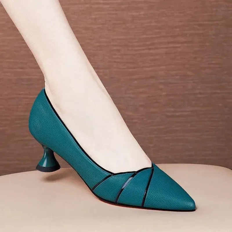Cresfimix Women Fashion Green High Quality Square Heel Pumps Lady Cute & Classic Black Office Heel Shoes Zapatos De Mujer A9262
Cresfimix Women Fashion Green High Quality Square Heel Pumps Lady Cute & Classic Black Office Heel Shoes Zapatos De Mujer A9262