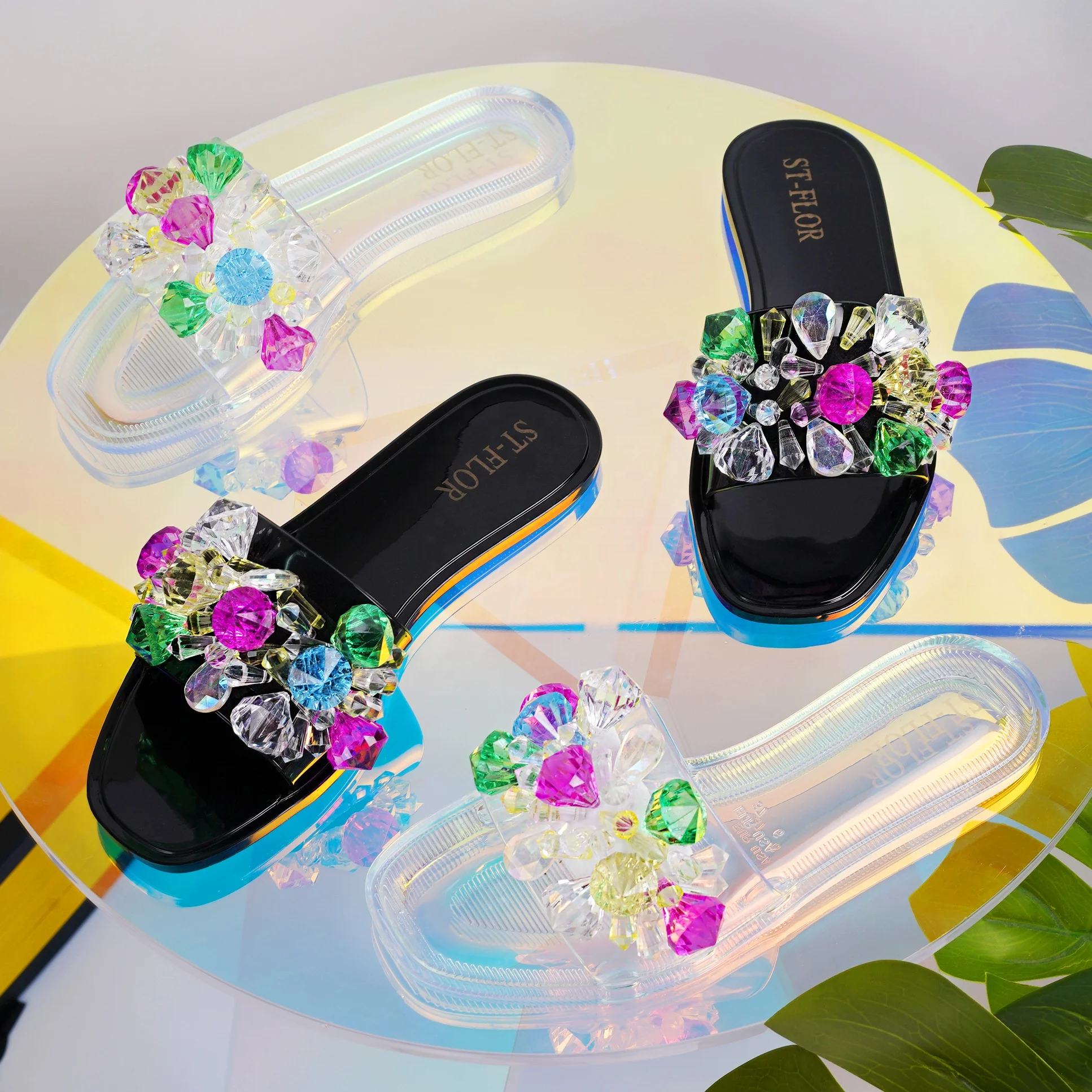 Crystal Jelly Sandals Multi Color Diamond Flat Women Slipper Clear Slip-on Shoes For Lady Beach Jelly Slides Slippers
Crystal Jelly Sandals Multi Color Diamond Flat Women Slipper Clear Slip-on Shoes For Lady Beach Jelly Slides Slippers