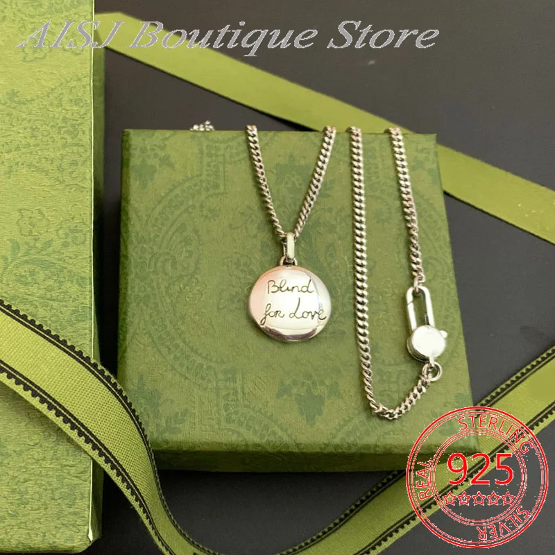 Ожерелье с круглой подвеской в виде головы тигра, из серебра 925 пробы 
Ожерелье с круглой подвеской в виде головы тигра, из серебра 925 пробы