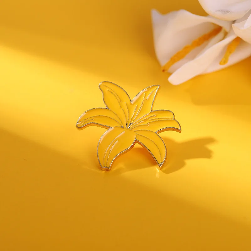 Yellow Lily Flower Brooches Small Fresh Yellow Lily Close Lapel Pins Fashion Clothes Jackets Bag Backpack Badge Jewelry Gifts
Yellow Lily Flower Brooches Small Fresh Yellow Lily Close Lapel Pins Fashion Clothes Jackets Bag Backpack Badge Jewelry Gifts