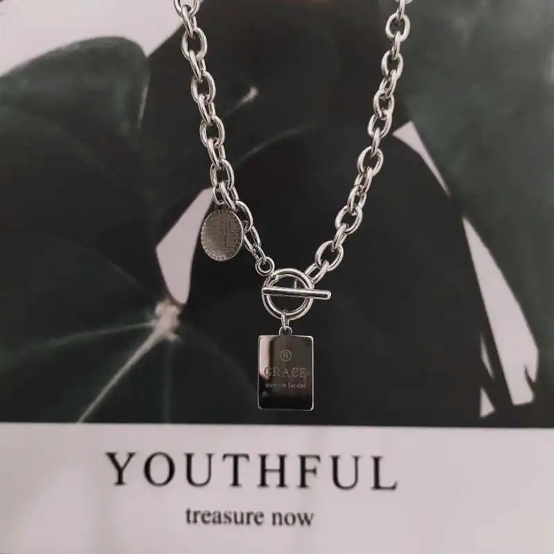 Personality hip-hop indifferent wild clavicle chain punk letter simple creative necklace female style square brand necklace
Personality hip-hop indifferent wild clavicle chain punk letter simple creative necklace female style square brand necklace