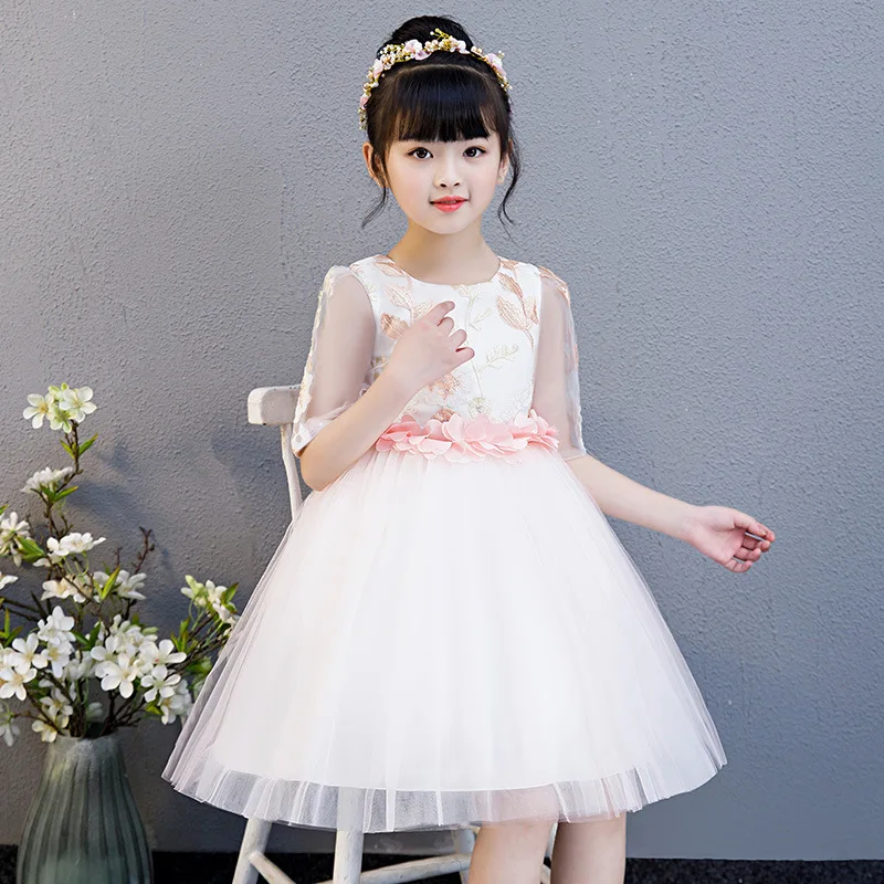 New Teenage Girls Mesh Embroidery Bow Tutu Princess Dress Kids Half Sleeves Dresses Children Birthday Party Gowns Baby Clothes
New Teenage Girls Mesh Embroidery Bow Tutu Princess Dress Kids Half Sleeves Dresses Children Birthday Party Gowns Baby Clothes