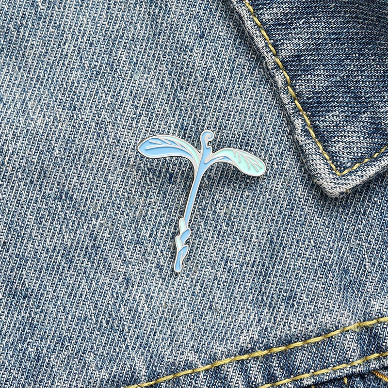 Luminous Bluegrass Brooches for Women Doula Continent Enamel Pin Fantasy Novel Metal Pin Badge Plant Jewelry Gift 2021 Wholesale 
Luminous Bluegrass Brooches for Women Doula Continent Enamel Pin Fantasy Novel Metal Pin Badge Plant Jewelry Gift 2021 Wholesale