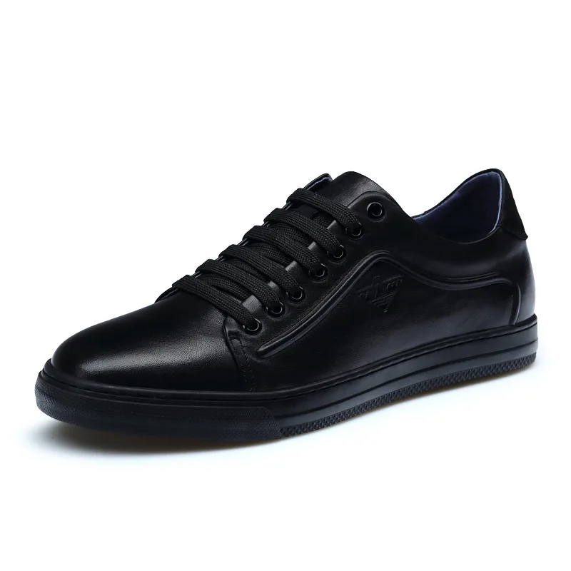 Business men's shoes New men's casual shoes in winter Black shoes Korean fashion Joker shoes.
Business men's shoes New men's casual shoes in winter Black shoes Korean fashion Joker shoes.