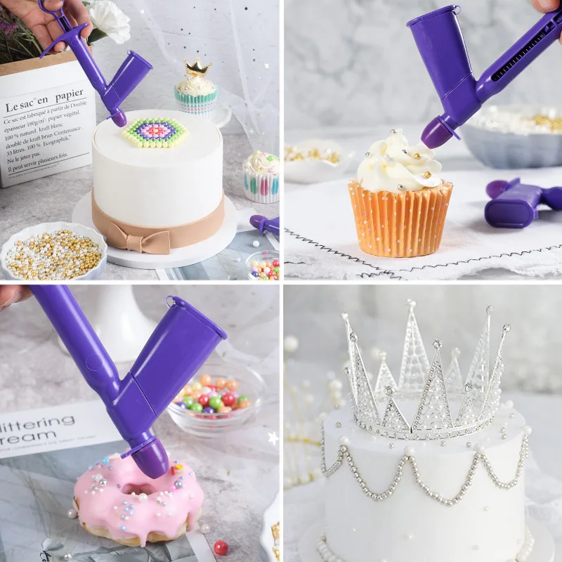 DIY Baking Tool Pearl Applicator Detachable Cake Decoration Pearl Gun Ball Applicator Meatball Coating Fabric Tool Kitchen Goods
DIY Baking Tool Pearl Applicator Detachable Cake Decoration Pearl Gun Ball Applicator Meatball Coating Fabric Tool Kitchen Goods