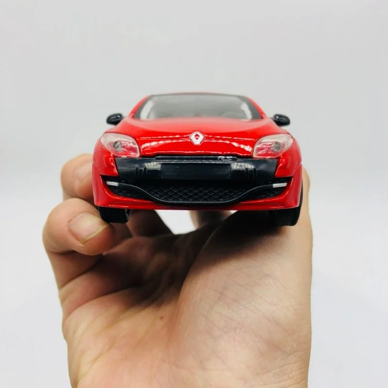 Модель автомобиля 13 5 см из сплава 1:32 | Игрушки и хобби