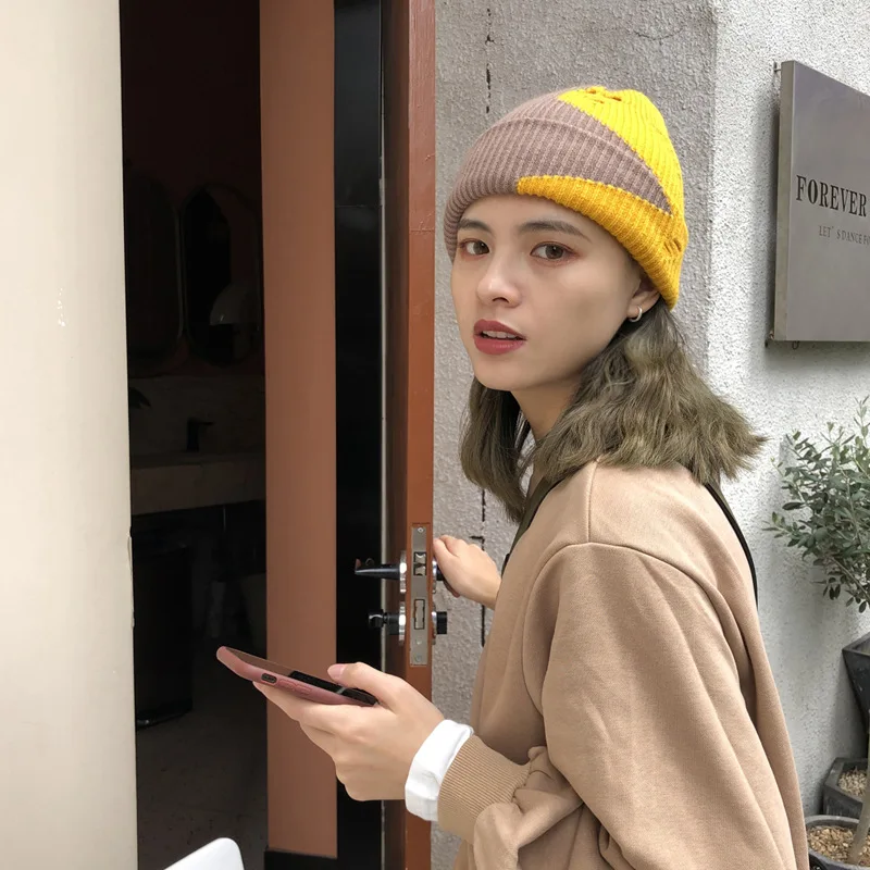 Yarn Broken Hole Knitted Hats Women Fashion Unique Nightclub Pullovers Warm Autumn Winter Solid Color Hat Trend
Yarn Broken Hole Knitted Hats Women Fashion Unique Nightclub Pullovers Warm Autumn Winter Solid Color Hat Trend