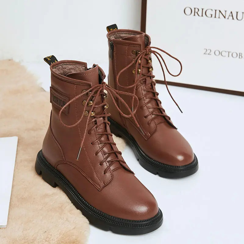 2021winter New Genuine Leather Wool Flat Martens Boots Women's Mid Thick Bottom Flat Large Cotton Winter Boots Fleece Lined
2021winter New Genuine Leather Wool Flat Martens Boots Women's Mid Thick Bottom Flat Large Cotton Winter Boots Fleece Lined