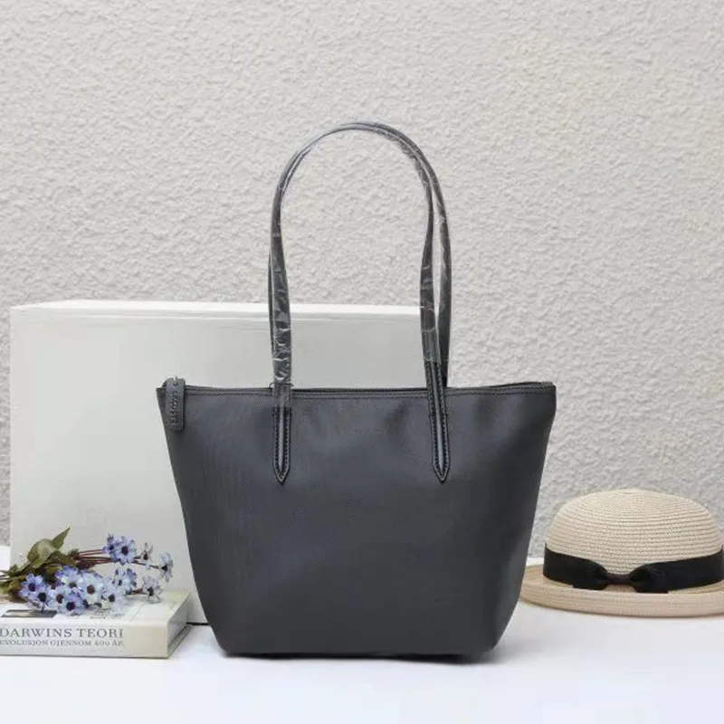 Classic Style Women Bags Beach Shopping Bag Fashion Ladies Handbag Totebag
Classic Style Women Bags Beach Shopping Bag Fashion Ladies Handbag Totebag