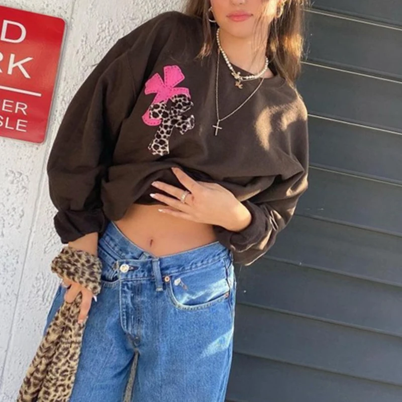 Leopard Oversized Hoodies Brown Tops Y2K Vintage Crewneck Long Sleeve Sweatshirts Outfits Streetwear
Leopard Oversized Hoodies Brown Tops Y2K Vintage Crewneck Long Sleeve Sweatshirts Outfits Streetwear