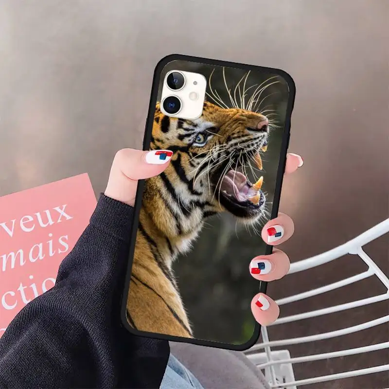 tiger animal Anti collision and anti falling Phone Case for iPhone 11 12 pro XS MAX 8 7 6 6S Plus X 5S SE 2020 XR
tiger animal Anti collision and anti falling Phone Case for iPhone 11 12 pro XS MAX 8 7 6 6S Plus X 5S SE 2020 XR