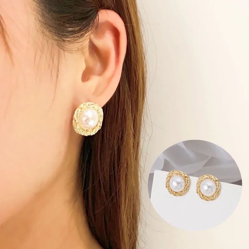 Liwore Fashion Pearl Stud Earrings Simple Golden Stud Earrings High-end Earrings For Women 2021 Fashion Jewelry
Liwore Fashion Pearl Stud Earrings Simple Golden Stud Earrings High-end Earrings For Women 2021 Fashion Jewelry