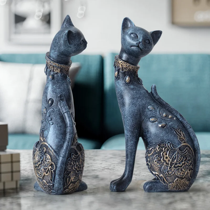 European Cute Resin Cat Figurines Home Decoration Creative Wedding Gift Crafts Animal Statues Home Room Table Sculptures Decor
European Cute Resin Cat Figurines Home Decoration Creative Wedding Gift Crafts Animal Statues Home Room Table Sculptures Decor