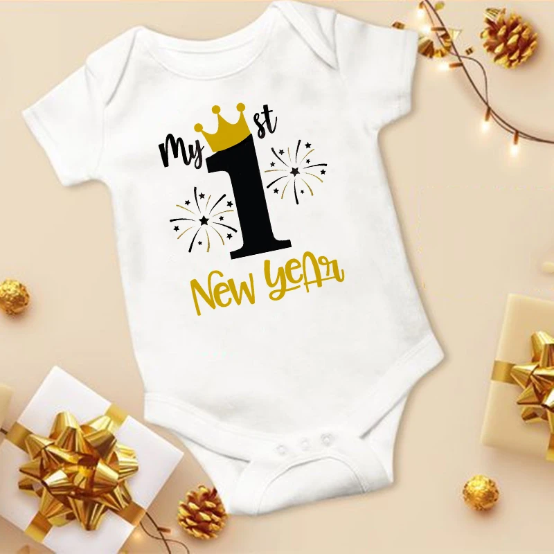 My 1st New Year Print Newborn Baby Rompers Short Sleeve Infant Jumpsuit Baby Bodysuit Boys Girls New Year Ropa Clothes Bodysuits
My 1st New Year Print Newborn Baby Rompers Short Sleeve Infant Jumpsuit Baby Bodysuit Boys Girls New Year Ropa Clothes Bodysuits