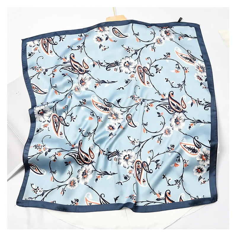 Retro Pattern Floral Square Silk Bandana Scarf Women Luxury Elegant Head Scarf Decorated Foulard
Retro Pattern Floral Square Silk Bandana Scarf Women Luxury Elegant Head Scarf Decorated Foulard
