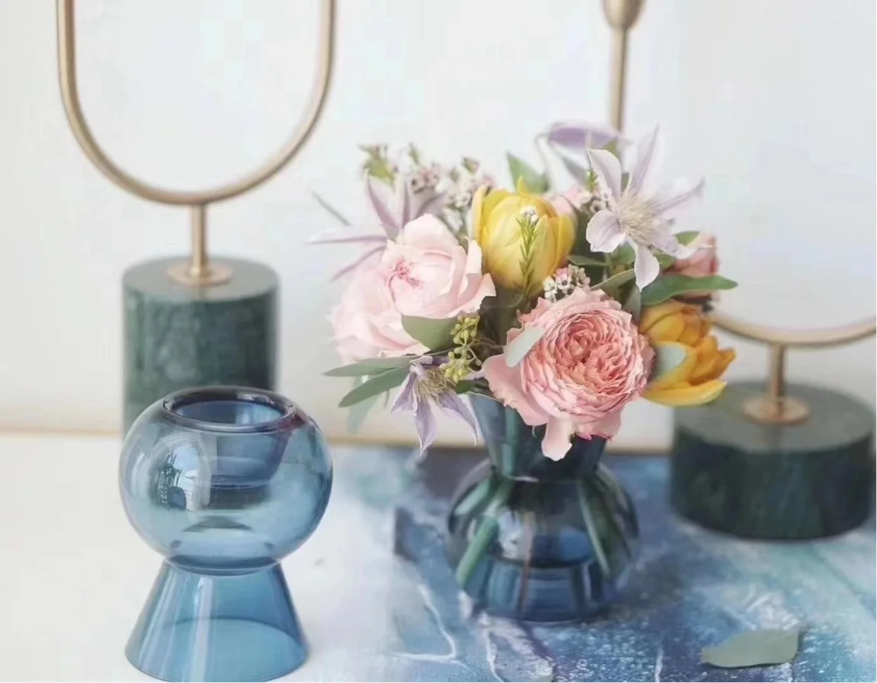 Home Decoration Accessories Candlesticks for Candles Modern Multifunctional Blue Flower Candle Holder Wedding Decoration Crystal
Home Decoration Accessories Candlesticks for Candles Modern Multifunctional Blue Flower Candle Holder Wedding Decoration Crystal