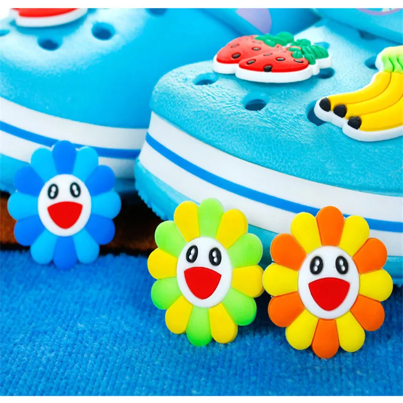 10 pcs Banana Apple strawberry flower JIBZ shoe charms toys Cartoon PVC beach shoe accessories for kids
10 pcs Banana Apple strawberry flower JIBZ shoe charms toys Cartoon PVC beach shoe accessories for kids