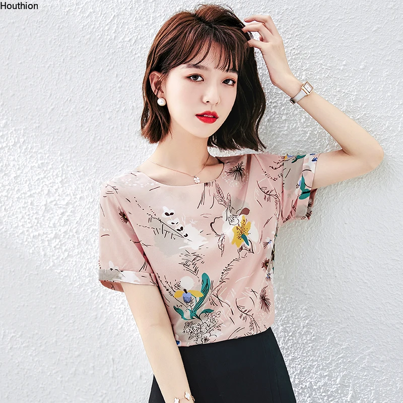 Women's Blouses Fashion Tops Casual Shirts Printed Blouse Silk O-collar Shirt Short Sleeve Top Korean New Summer
Women's Blouses Fashion Tops Casual Shirts Printed Blouse Silk O-collar Shirt Short Sleeve Top Korean New Summer