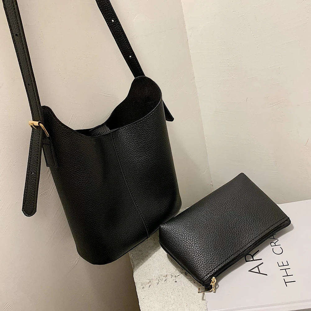 Youth Ladies Simple Versatile Bag Simple Solid PU Handbags Women Casual Travel Totes Shoulder Bag Composite Set
Youth Ladies Simple Versatile Bag Simple Solid PU Handbags Women Casual Travel Totes Shoulder Bag Composite Set