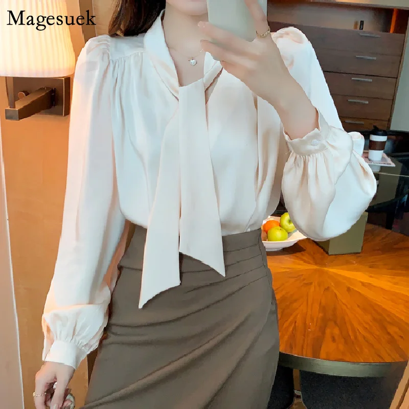 Elegant Casual Satin Silk Blouse Women Autumn Bow White Long Sleeve Shirt Tops Fashion Loose Office Shirt Female Clothing 17728
Elegant Casual Satin Silk Blouse Women Autumn Bow White Long Sleeve Shirt Tops Fashion Loose Office Shirt Female Clothing 17728