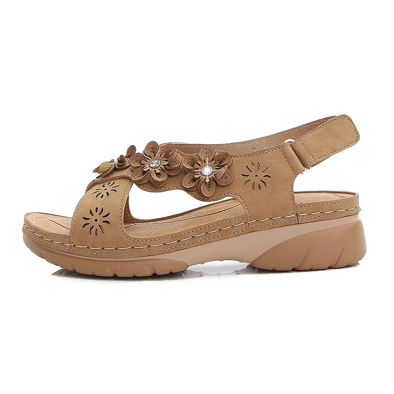 Sandals Women Wedges Retro Buckle Strap Sandals Casual Sewing Women Shoes Solid Female Shoes Ladies Platform Shoes Plus Size2021
Sandals Women Wedges Retro Buckle Strap Sandals Casual Sewing Women Shoes Solid Female Shoes Ladies Platform Shoes Plus Size2021