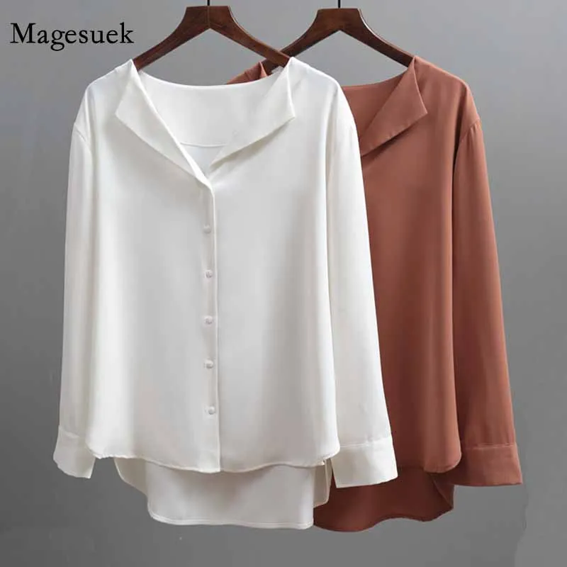Office Lady V-neck Button Loose Clothing Casual Solid Female Shirts 2020 Autumn New Women Chiffon Blouse Outwear Tops 5104 50
Office Lady V-neck Button Loose Clothing Casual Solid Female Shirts 2020 Autumn New Women Chiffon Blouse Outwear Tops 5104 50