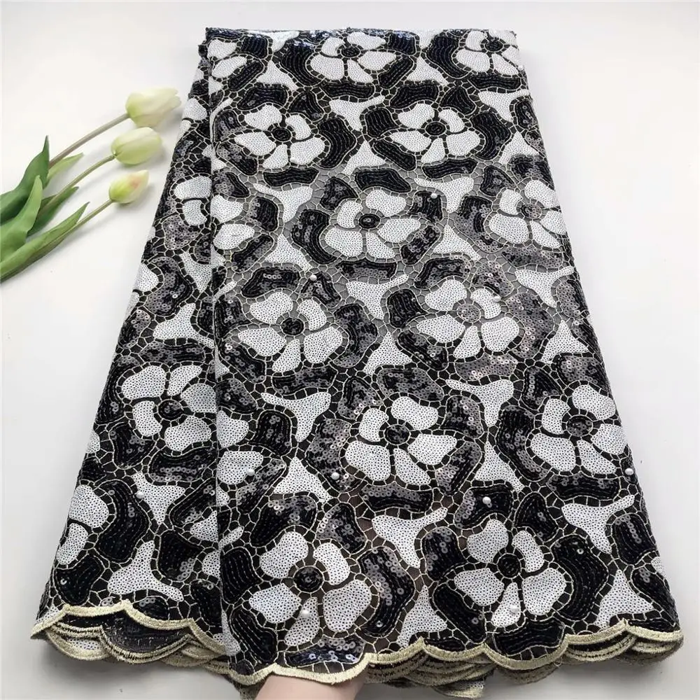 African Soft hand cut Elegant African french lace fabric Shiny wedding Nigeria Ghana celebration dress with sequins good choice
African Soft hand cut Elegant African french lace fabric Shiny wedding Nigeria Ghana celebration dress with sequins good choice