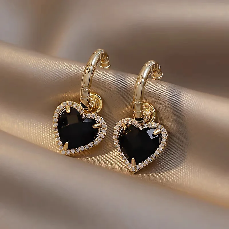 Minar Vintage Black Crystal Love Heart Hoop Earrings Gold Color Alloy Hanging Earrings for Women Statement Party Jewelry 2021 
Minar Vintage Black Crystal Love Heart Hoop Earrings Gold Color Alloy Hanging Earrings for Women Statement Party Jewelry 2021