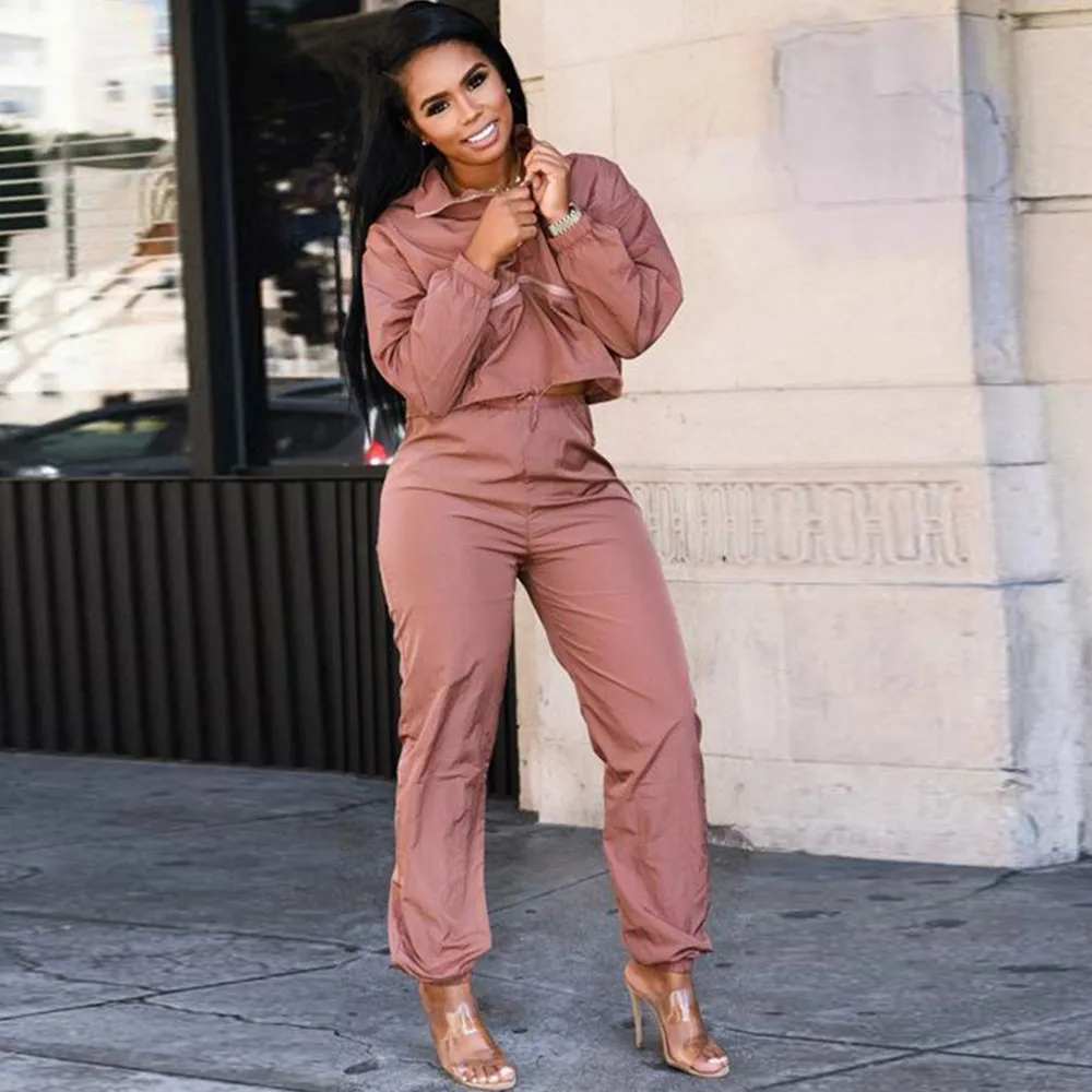 

Casual Sporty Two Piece Set Tracksuit Women Clothes 2020 Zip Turtleneck Top and Sweatpants Jogger Suit Matching Set Sweat Suits