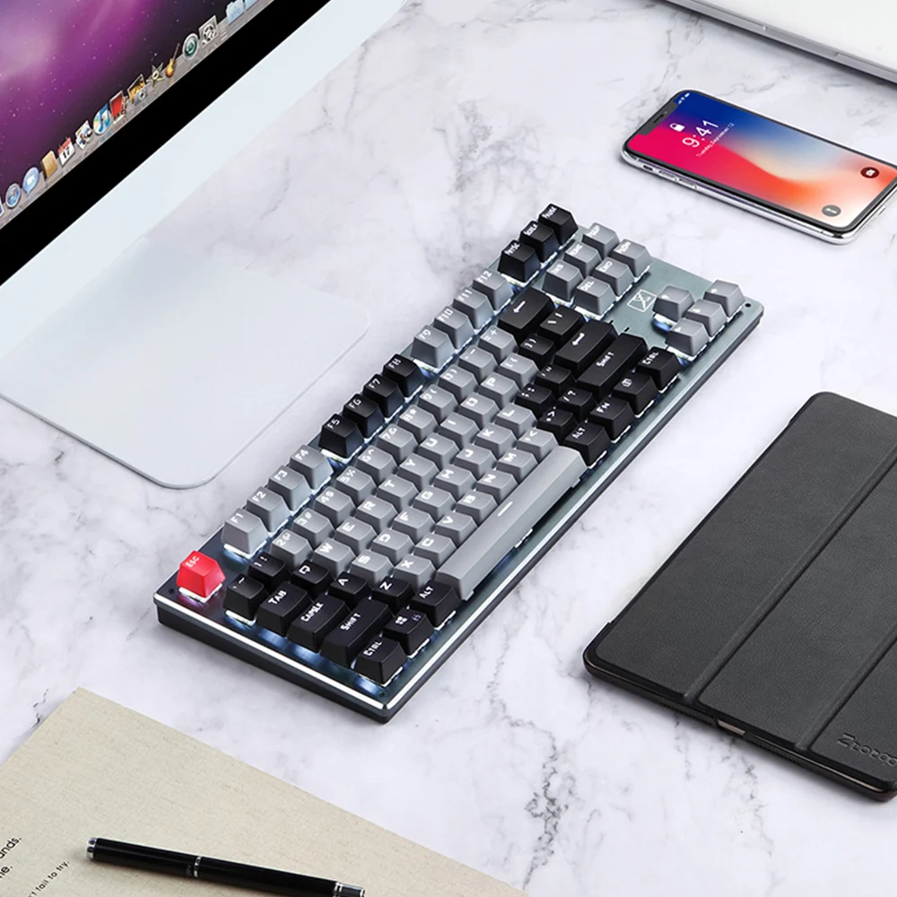 New 87 Key Bluetooth Mechanical Keyboard Wired Wireless Personality Lighting Bluetooth 3 Mode Phablet Computer Game Keyboard 
New 87 Key Bluetooth Mechanical Keyboard Wired Wireless Personality Lighting Bluetooth 3 Mode Phablet Computer Game Keyboard