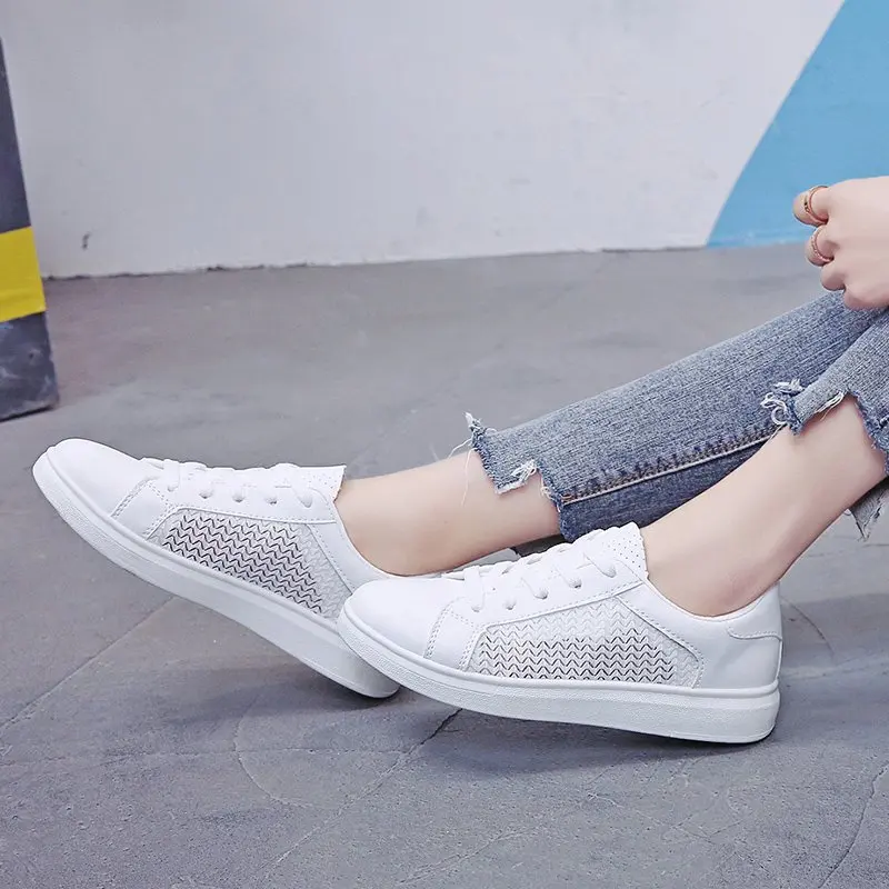 Spring Summer Women casual Sports Shoes Women's White Breathable Flts Ladies Lace-up Sneakers Woman Vulcanize Platform Shoes
Spring Summer Women casual Sports Shoes Women's White Breathable Flts Ladies Lace-up Sneakers Woman Vulcanize Platform Shoes
