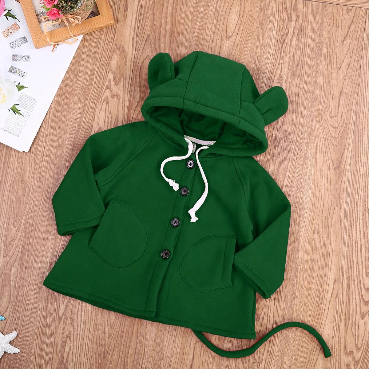 Kids Baby Cute Long Sleeve Hooded Coat with Ears and Tail Decoration Fashion Coat 
Kids Baby Cute Long Sleeve Hooded Coat with Ears and Tail Decoration Fashion Coat