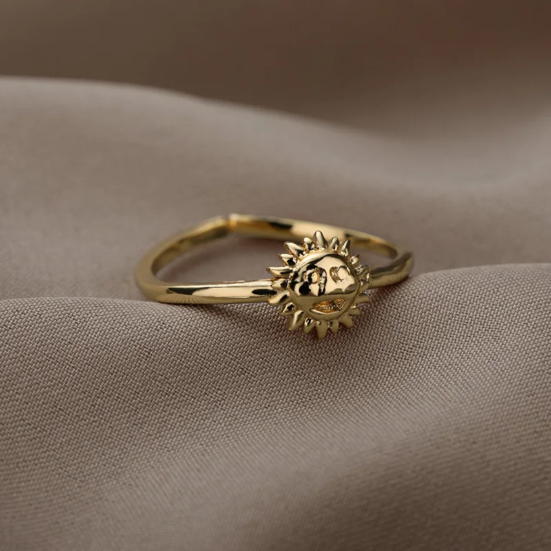 ICFTZWE Sun Face Rings For Women Vintage Stainless Steel Sun Face Punk Couple Ring Fashion Exaggeration Jewelry Gothic Gift
ICFTZWE Sun Face Rings For Women Vintage Stainless Steel Sun Face Punk Couple Ring Fashion Exaggeration Jewelry Gothic Gift