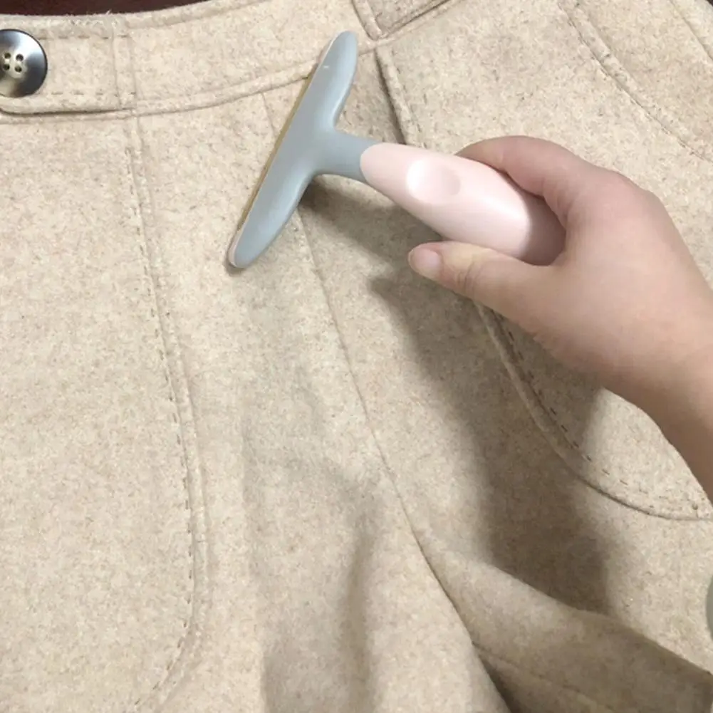 Щетка для удаления катышков от мусора для волос пушистая одежда для домашних животных свитер шерстяные волосы для домашнего использования ...
Щетка для удаления катышков от мусора для волос пушистая одежда для домашних животных свитер шерстяные волосы для домашнего использования ...