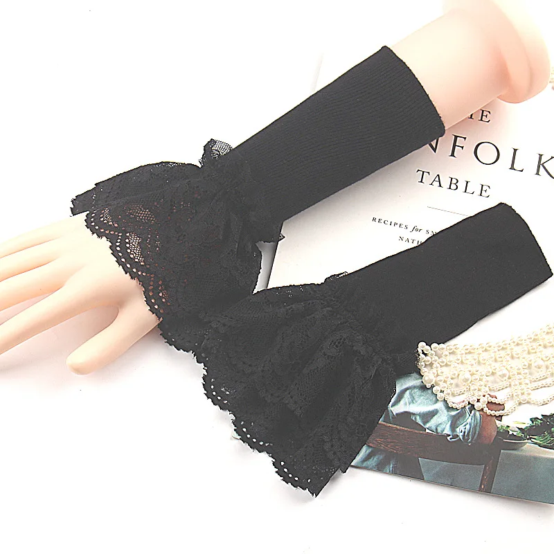Fashion autumn and winter warm knitted double-layer lace sunscreen fake sleeves cuffs scars cover arm sleeve arm sleeve
Fashion autumn and winter warm knitted double-layer lace sunscreen fake sleeves cuffs scars cover arm sleeve arm sleeve
