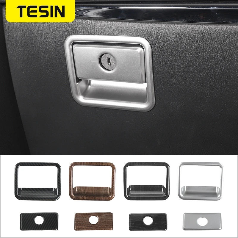 TESIN Car Inner Co-Pilot Storage Box Handle Decoration Cover Armrest Storage Box Cover Accessories for Nissan Patrol Y62 2017+
TESIN Car Inner Co-Pilot Storage Box Handle Decoration Cover Armrest Storage Box Cover Accessories for Nissan Patrol Y62 2017+